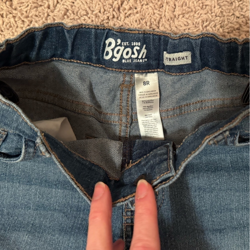 5/$25 Boys OshKosh Straight jeans, size 8R - Picture 3 of 4